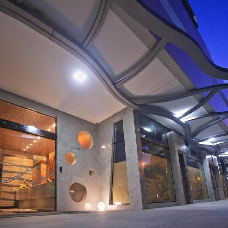 Edificio Time- Completo- Ponta Apartamento *